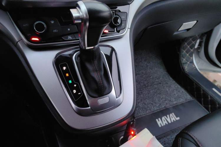 Used Haval H6 2017 Blue Label Sport Edition 1.5T Automatic Two-Wheel Drive Luxury Model