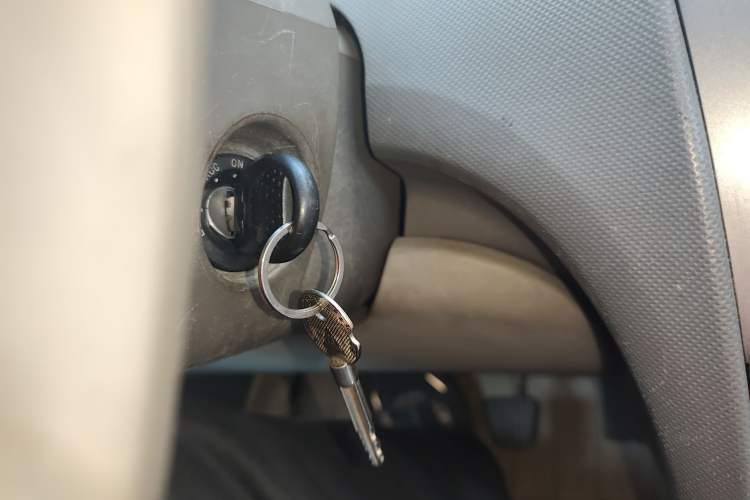 Used Chevrolet Sail 2010 Hatchback 1.2L Manual Warm Edition