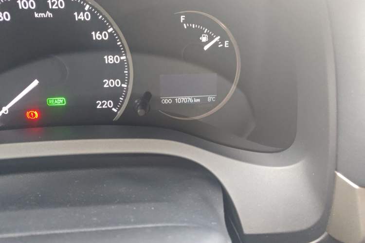 Used Lexus CT 2017 CT200h Elite Edition Monotone China VI Odometer Close Up