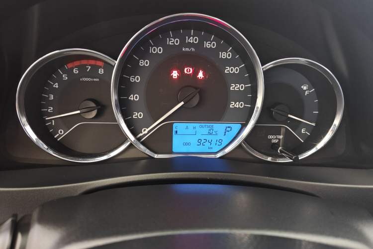 Used Toyota Levin 2017 Revised Version 185T CVT Elite Edition China VI Standard
