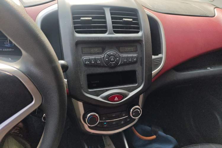 Used CHANGAN Benni EV 2018 EV260 Fashion Edition Audio And AC Panel