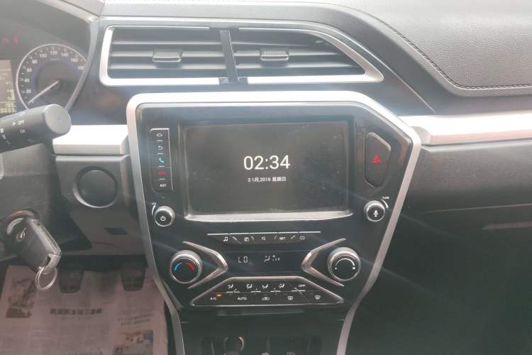 Used Haima S5 Youth Edition 2018 1.6L Manual Elite Model Audio And AC Panel