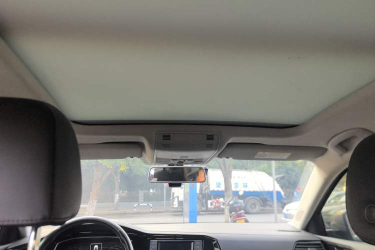 Used Volkswagen Sagitar 2019 200TSI DSG Comfort Version China VI Standard
