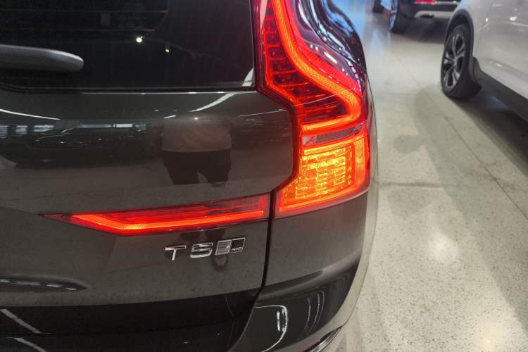 Used Volvo XC60 2018 T5 4x4 Zhiya Luxury Edition
