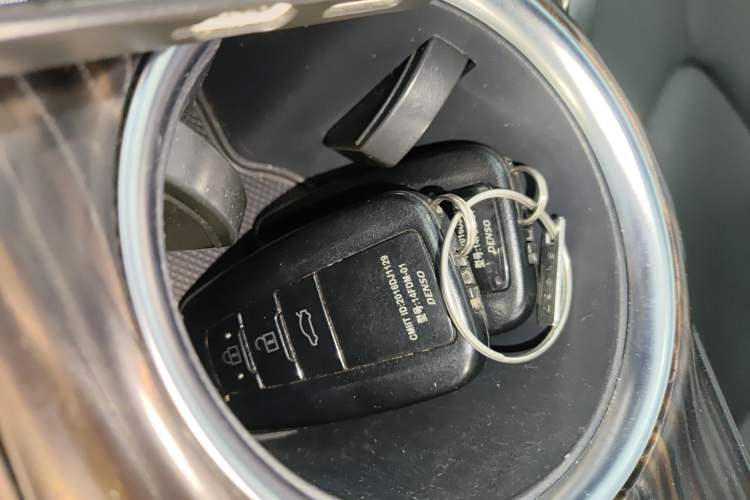 Used Toyota Camry 2018 2.0G Luxury Edition