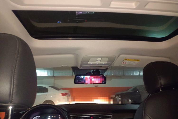 Used Roewe Ei5 2018 Internet Flagship Edition
