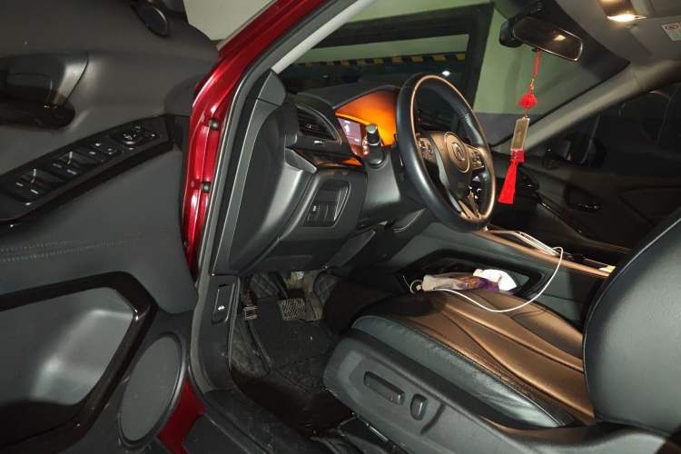 Used Acura CDX 2016 1.5T Two-Wheel Drive Enjoyment Edition