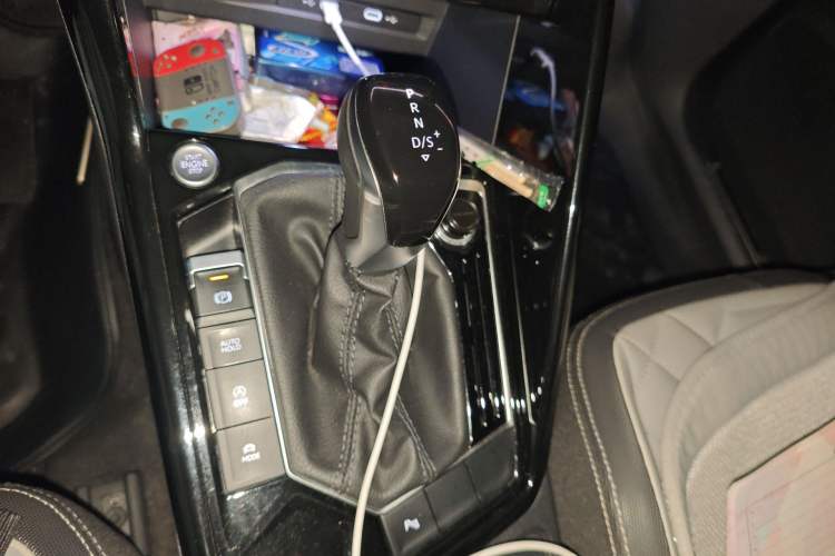 Used Volkswagen Tayron 2023 280TSI Two-Wheel-Drive Luxury Plus Advanced Version
