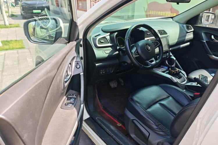 Used Renault Kadjar 2016 2.0L Two-Wheel Drive Leading Edition Driver Seat