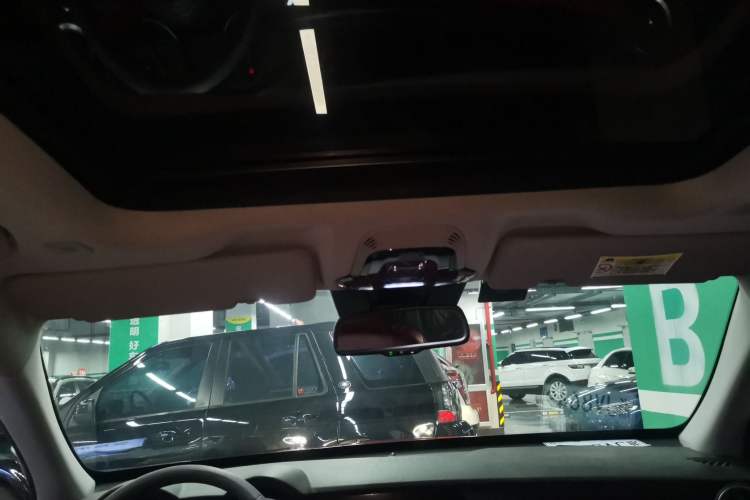 Used Alfa Romeo Stelvio 2017 2.0T 200HP Elite Edition