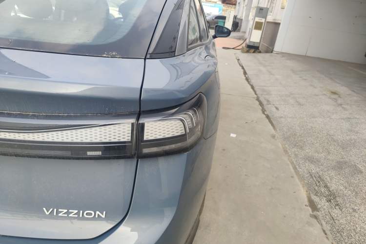 Used Volkswagen ID.7 VIZZION 2024 AIR model Right Rear Taillight