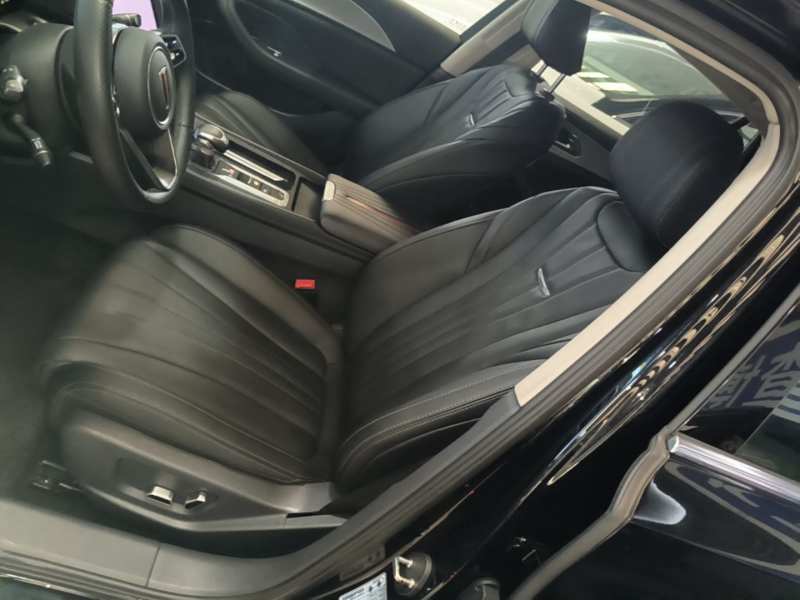 Used Hongqi H5 2024 1.5T DCT Smart Connect Flagship Edition – Chinese Trim Yun — 14