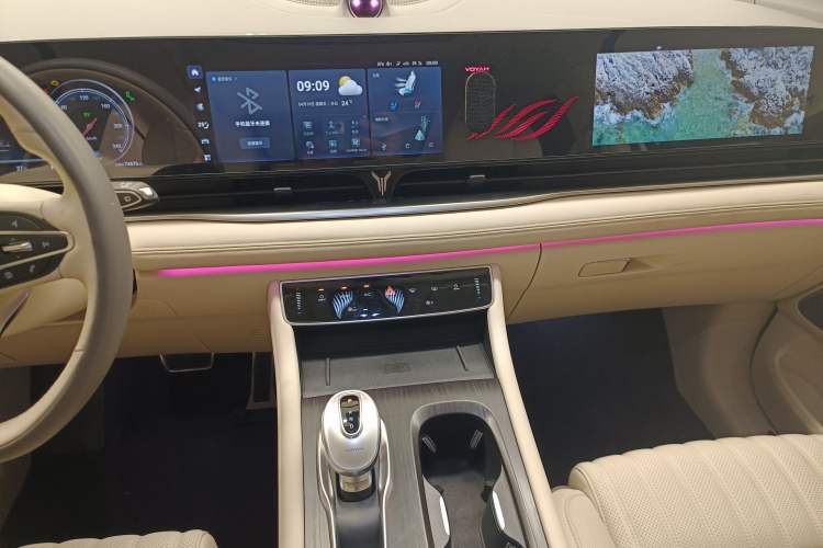 Used VOYAH Dream 2022 Low-Carbon Edition Dream+ Smart Enjoyment Package Audio And AC Panel