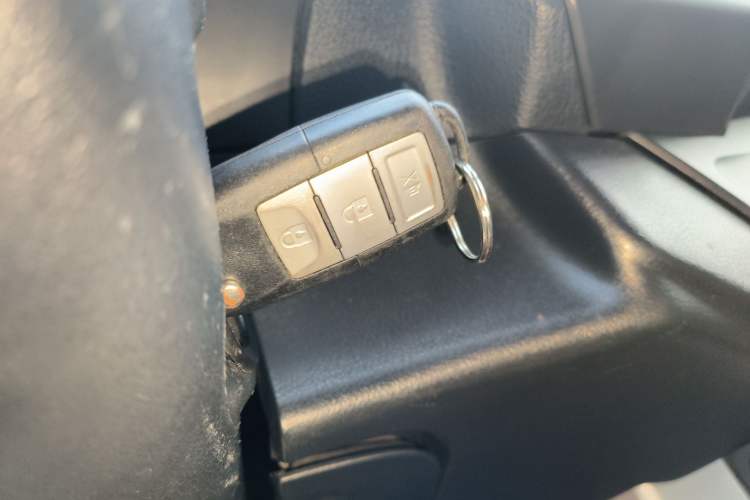 Used Leopaard Q6 2015 2.4L Manual 4x4 Excellence Edition