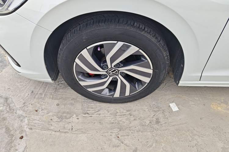 Used Volkswagen Bora 2023 200TSI DSG Smart Drive Version Exterior 4