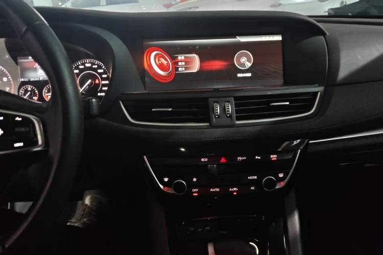 Used BORGWARD BX7 2016 28T Two-Wheel Drive Luxury Version 5 Seats