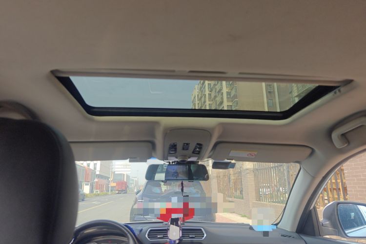 Used Haval H2 2016 Red-Label 1.5T Manual Two-Wheel Drive Luxury Model