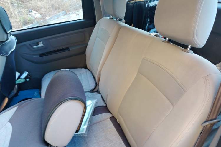 Used BAIC Weiwang M20 2017 1.5L M20S Basic Version DAM15DL
