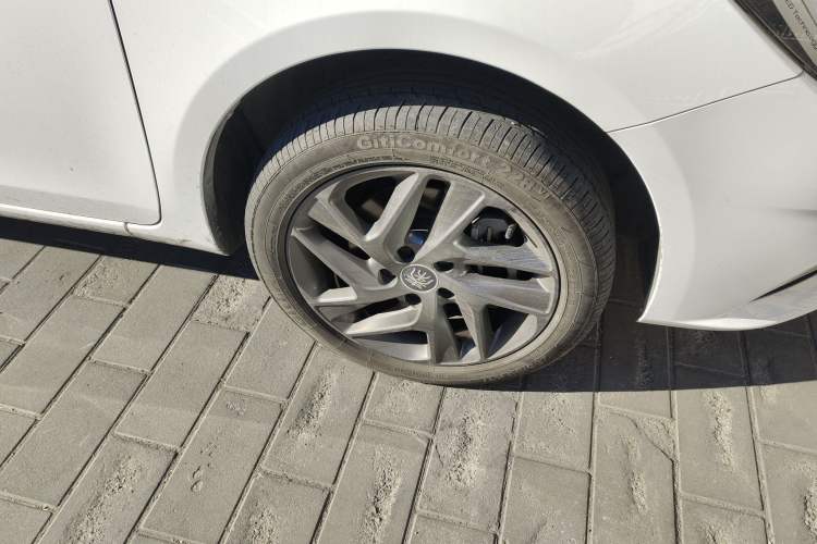 Used BYD Qin New Energy 2019 High-Range Luxury Model
