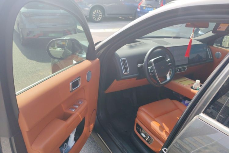 Used Li Auto L9 2022 Max model
