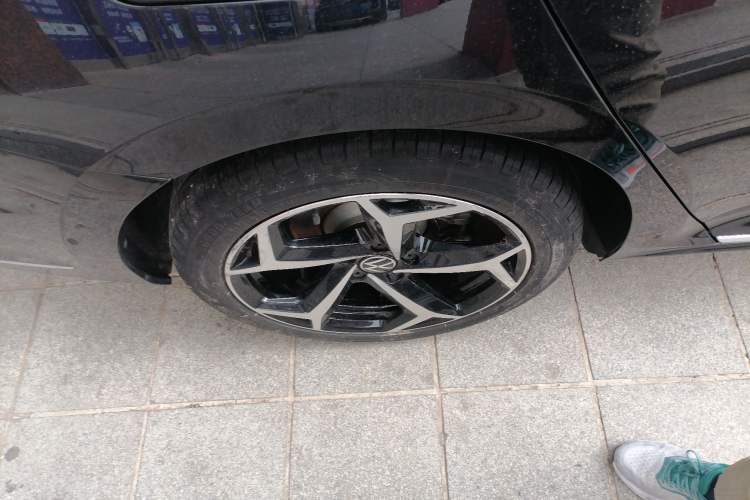 Used Volkswagen Passat 2024 330TSI Starry Elite Edition Exterior 5