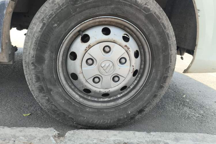 Used Foton Toano 2019 2.5T E Long Wheelbase 7-Seater 4J25TC3