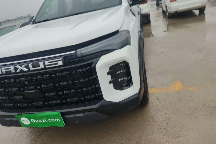 Used SAIC MAXUS Xingji 2023 Starry H 2.0T Automatic Diesel Dual-Turbo All-Wheel Drive Luxury Edition Long Wheelbase