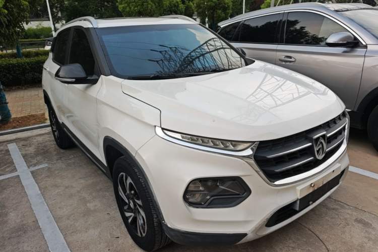 Used Baojun 510 2017 1.5L Automatic Luxury Model Front Right 45 Deg