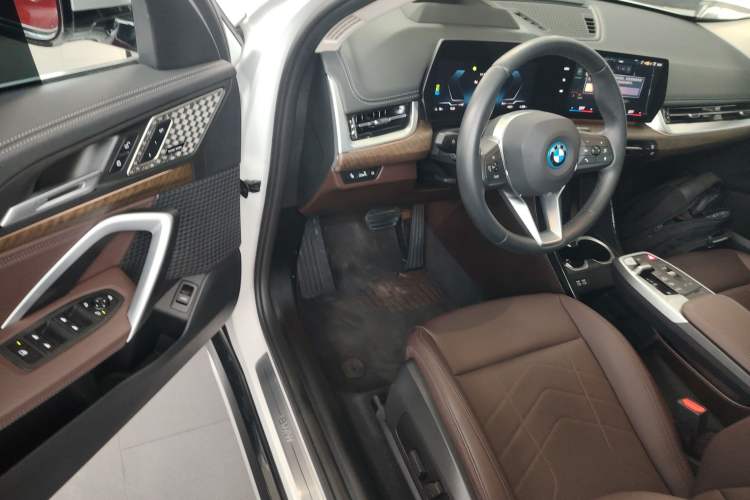 Used BMW iX1 2023 xDrive30L X Design Package
