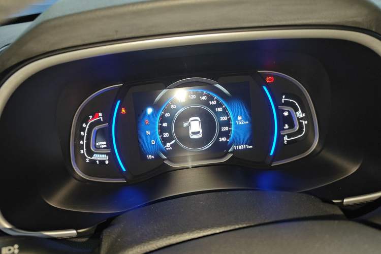 Used Hyundai Tucson 2019 280TGDi Dual-Clutch Two-Wheel Drive Fashion Edition China VI Standard