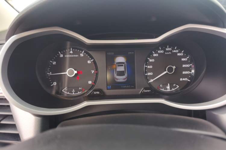 Used Geely Auto Emgrand GL 2018 1.4T Manual Elite Smart Connectivity Version