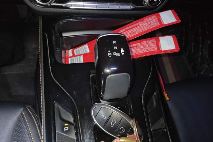 Used Bestune T77 2019 230 TID Automatic Prestige Version China V Emission Standard
