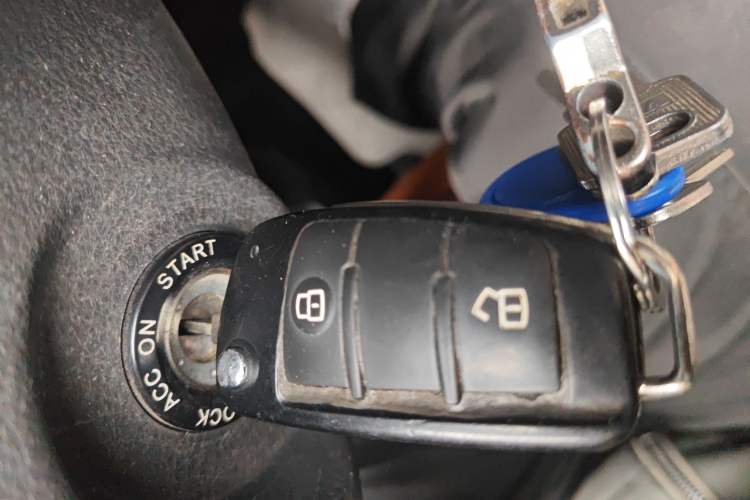 Used JAC Refine M3 2015 Maker Edition 1.6L Luxury Version