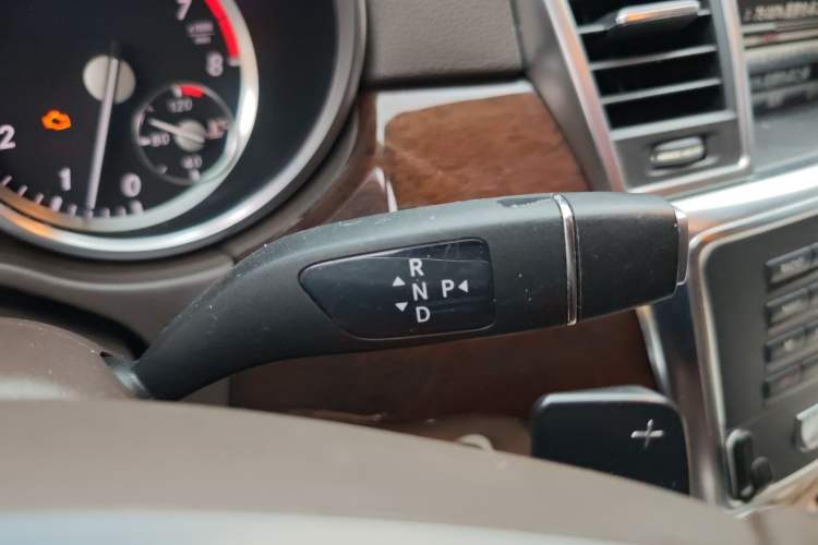 Used Mercedes-Benz M-Class 