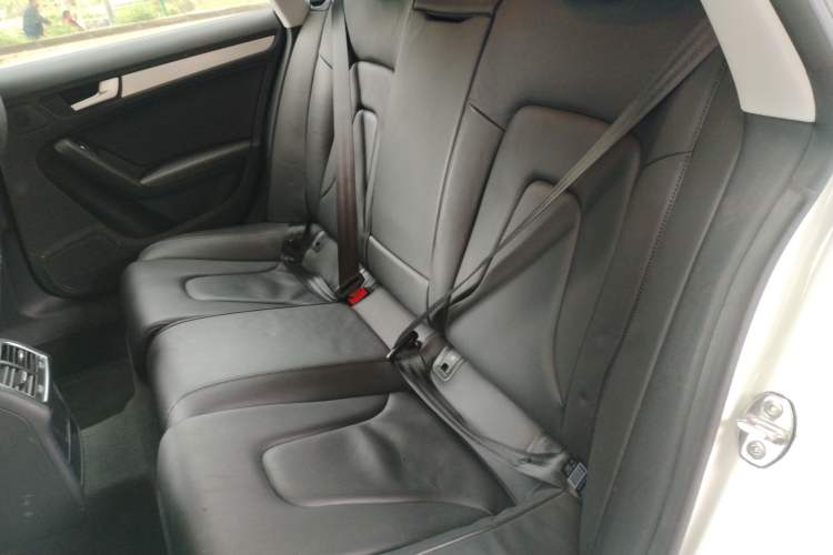 Used Audi A5 2014 Sportback 45 TFSI Left Rear Seat