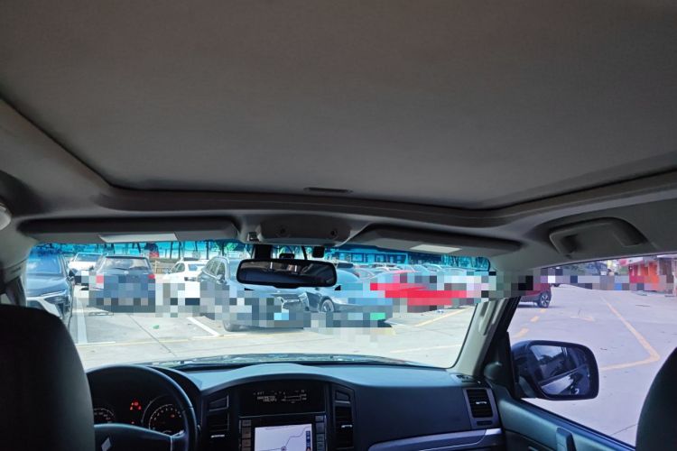 Used Mitsubishi Pajero 2014 3.0L Elite Upgrade Edition