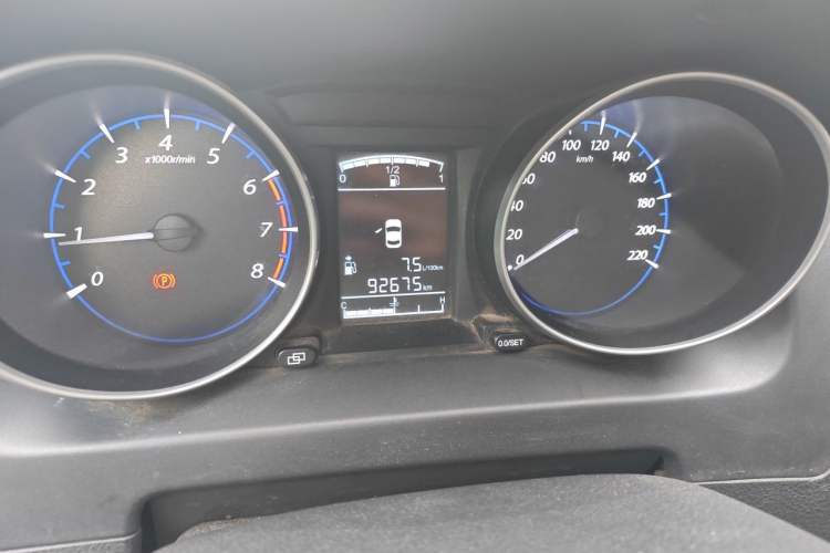 Used FORTHING Joyear X5 2015 1.6L Manual Luxury Model
