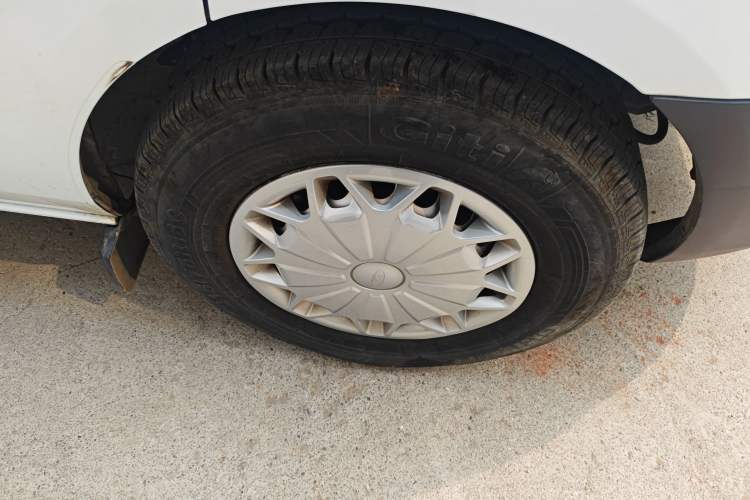 Used Ford Transit 2017 2.0T Diesel Multi-Function Commercial Vehicle Short Wheelbase Mid-Roof China V Standard