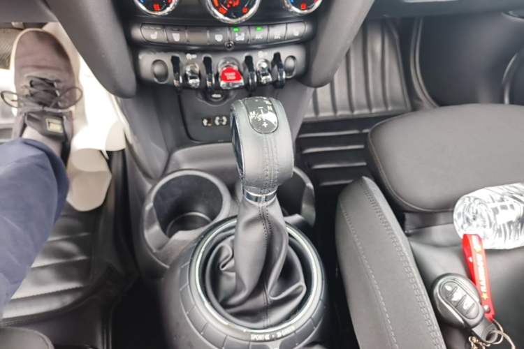 Used MINI 2014 1.5T COOPER Excitement

