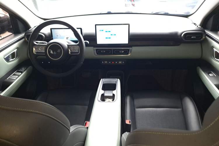 Used Wuling Bingo PLUS 2024 510 km Flagship Edition Four-Seater Version
