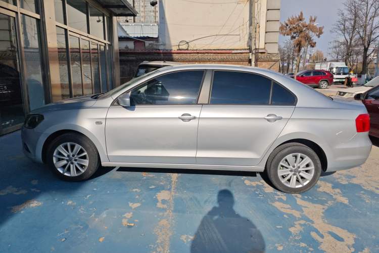 Used Volkswagen Jetta 2015 Value Edition 1.6L Automatic Comfort Version
