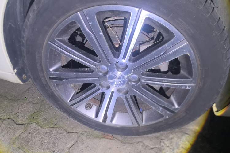 Used Peugeot 408 2014 1.8L Automatic Leading Edition
