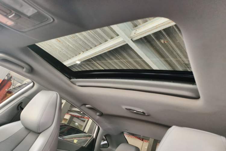 Used CHANGAN Ruicheng PLUS 2023 1.5T DCT Prestige Edition Headliner