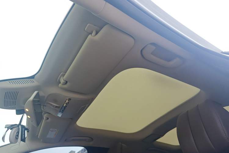 Used Mercedes-Benz E-Class 2017 E 300 L Sport Luxury Edition