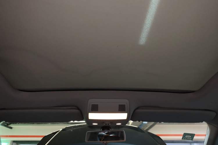 Used Volkswagen Touareg 2014 3.0 TSI New Edition