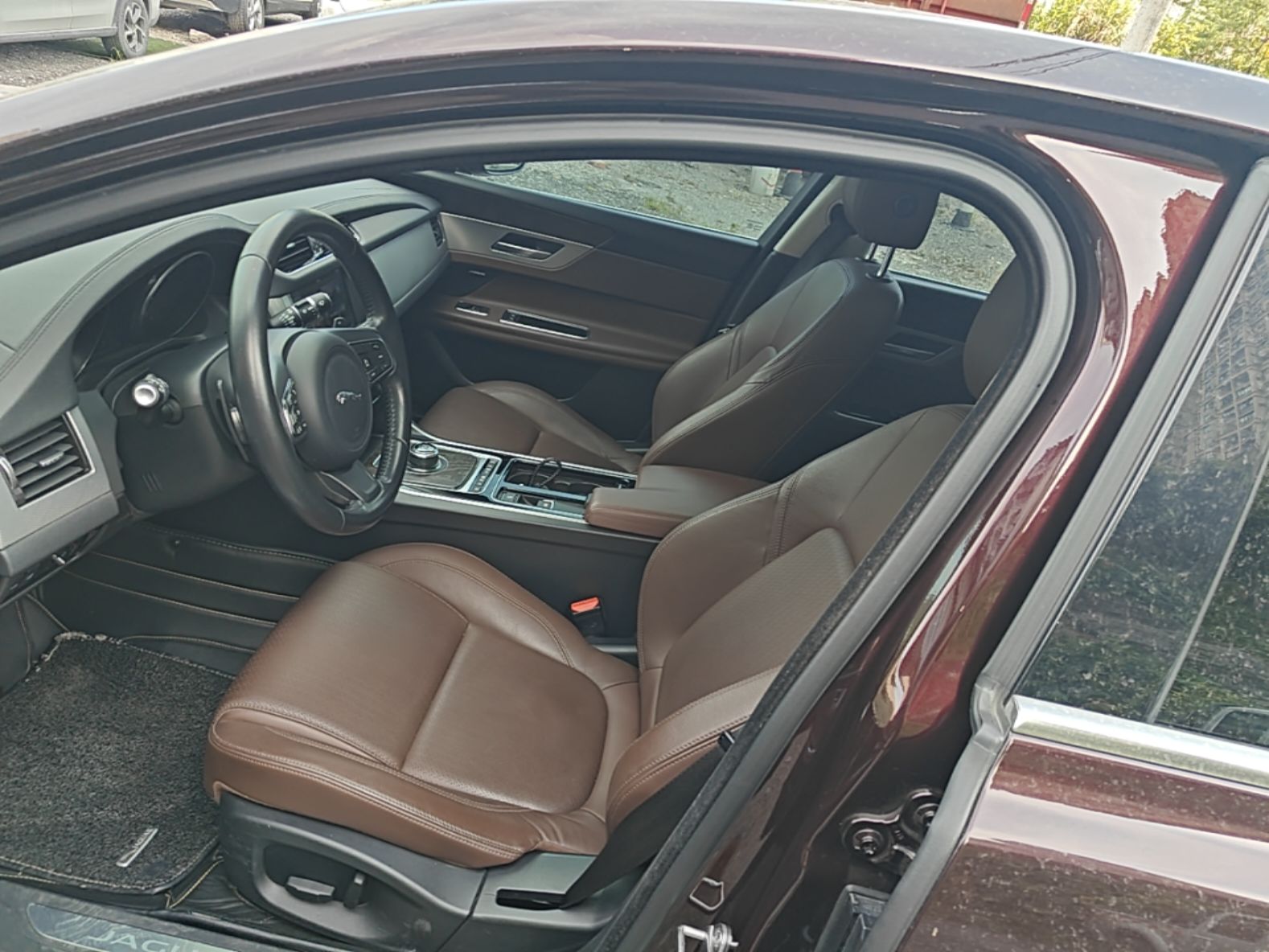 Avant de la voiture