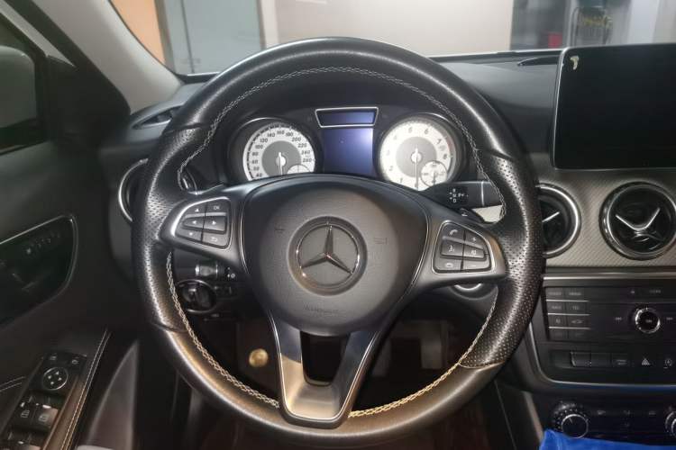 Used Mercedes-Benz GLA 2016 GLA 200 Sport Edition
