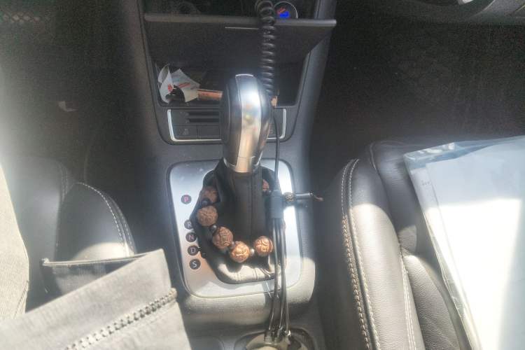 Used Volkswagen Tiguan L 2017 300TSI Automatic Two-Wheel Drive Silk Road Comfort Edition