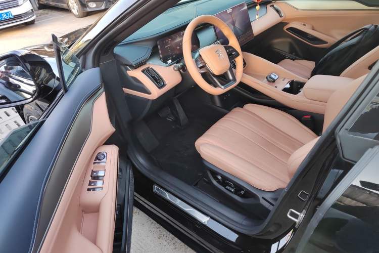 Used BYD Song L EV 2025 662 km Advanced Intelligent Driving Version