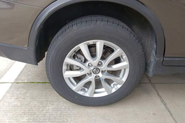 Used Nissan X-Trail 2021 2.0L CVT 2WD XL Premium SmartConnect Deluxe Edition Right Rear Wheel Hub